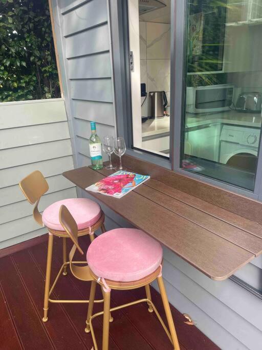 Delightful Little House & Chateau Charme Suite 오클랜드 외부 사진